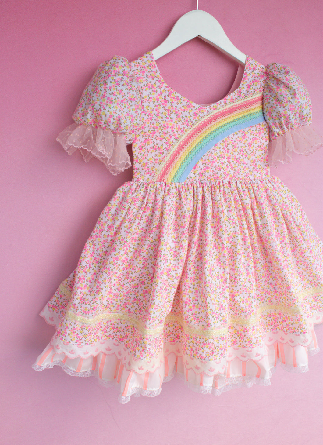 Bubble gum Rainbow | Vintage remix custom