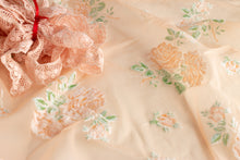 Load image into Gallery viewer, Apricot roses | May flowers custom
