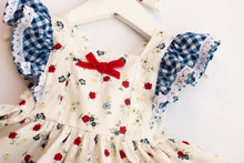 Load image into Gallery viewer, Gingham Parade |  Showcase listing for Lisa C.
