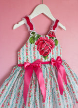 Load image into Gallery viewer, Tiffany bows and rose | Summer fun custom
